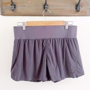 FABLETICS Celine Run Shorts Shadow Medium